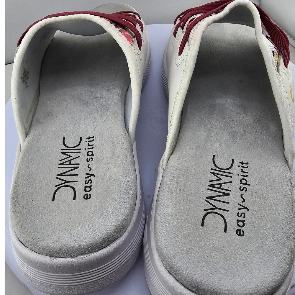 Easy Spirit Dynamic Corinee Floral Butterfly Slip On Sandals White Womens 8M EUC